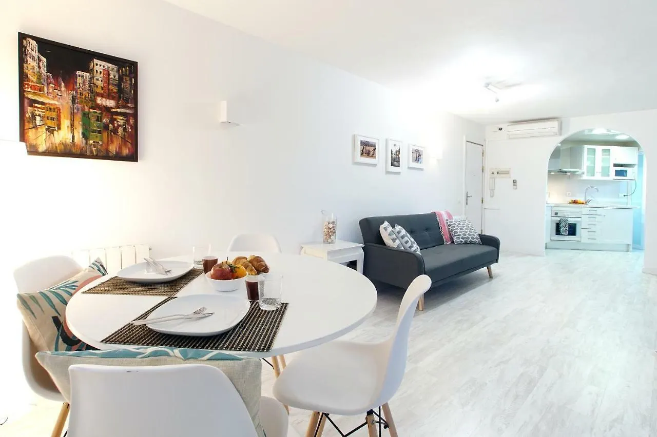 Amity Be My Guest Castelldefels location